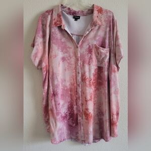 Torrid Sz 4 Pink Tie-Dye Button Down Shirt